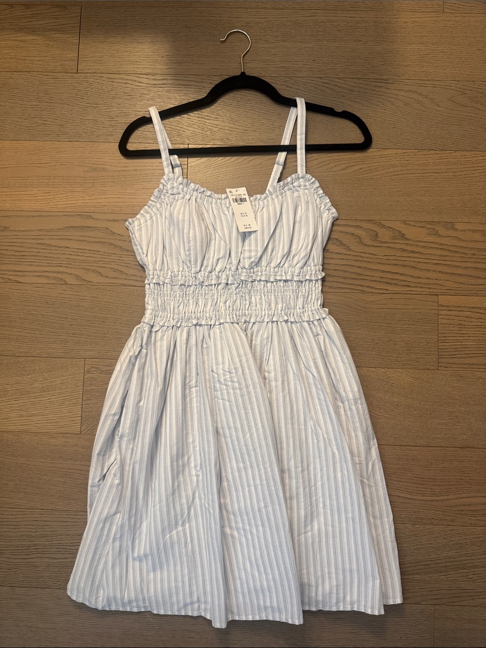 Abercrombie and Fitch Smocked Waist Mini Dress - Picture 4 of 7